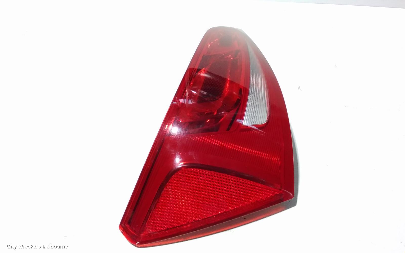 AUDI Q5 LEFT TAILLIGHT, IN TAILGATE, 8R, STANDARD TYPE, 03/2009 - 01/2017 - Image 3