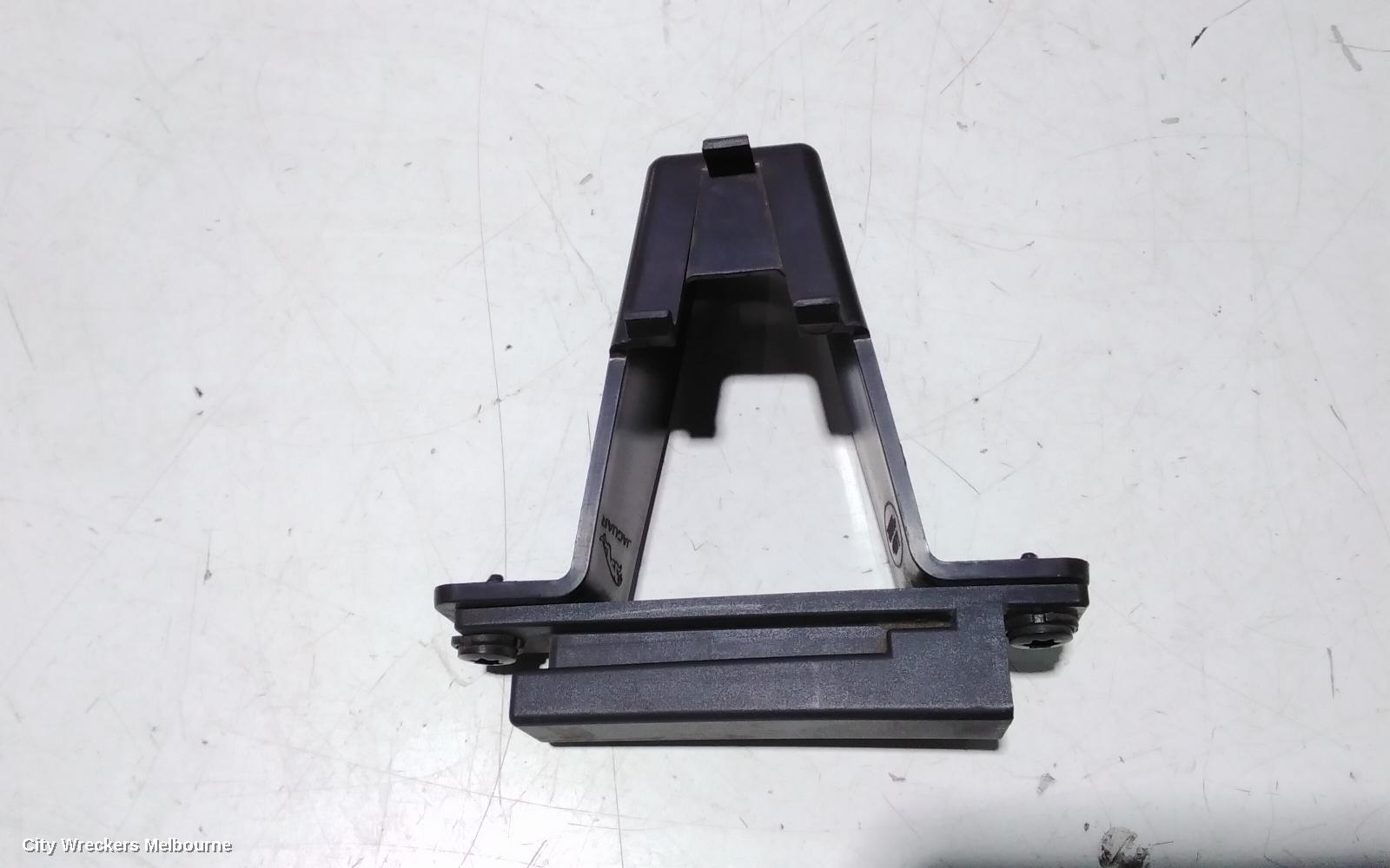 LAND ROVER RANGEROVER SPORT, L494, 12/2013 - 04/2022, AH42-15K603-AA KEYLESS ENTRY ANTENNA, ANTENNA CONTROL UNIT: 105893 - Image 2