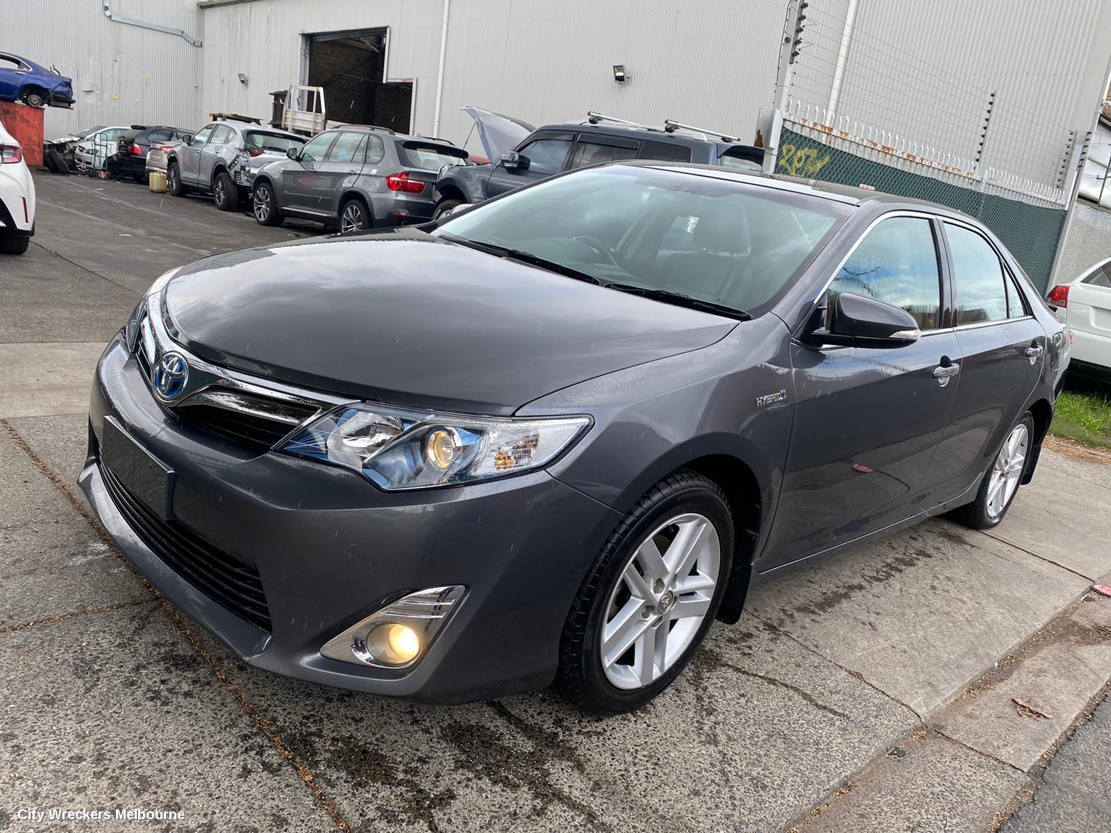 TOYOTA CAMRY LEFT FRONT DOOR, ASV50/AVV50, 12/2011 - 03/2015 - Image 2