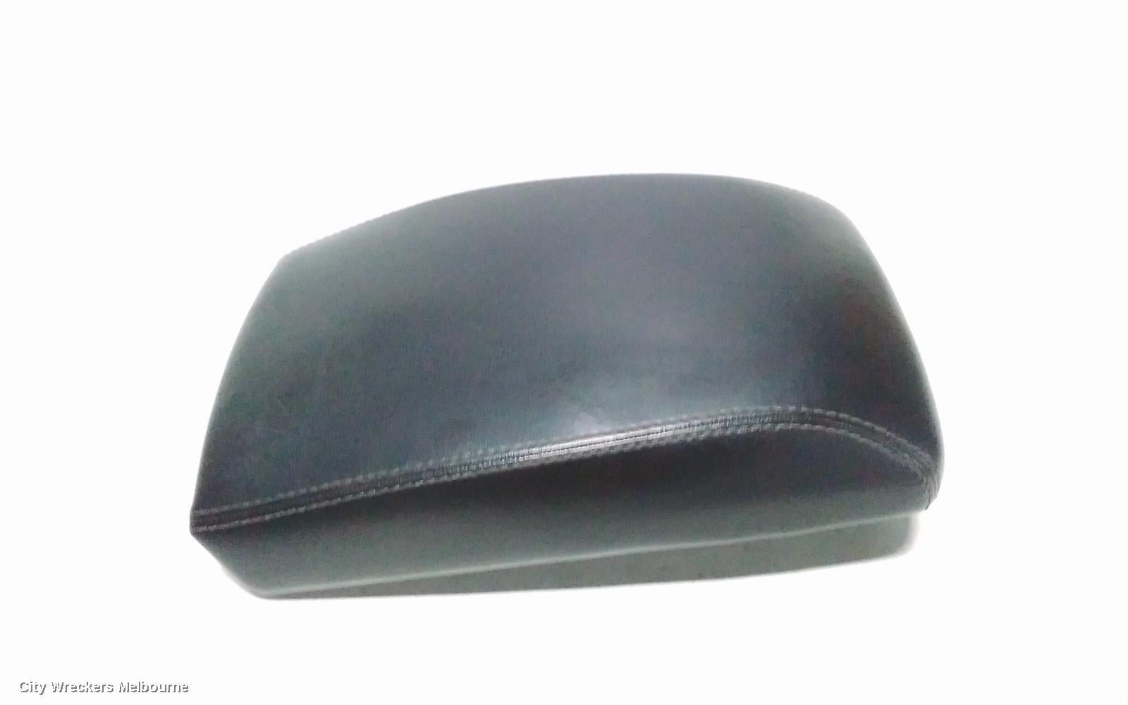 FORD TERRITORY CONSOLE, CONSOLE (LID ONLY), LEATHER, BLACK, SZ MKI-MKII, 03/2011 - 12/2016 - Image 3
