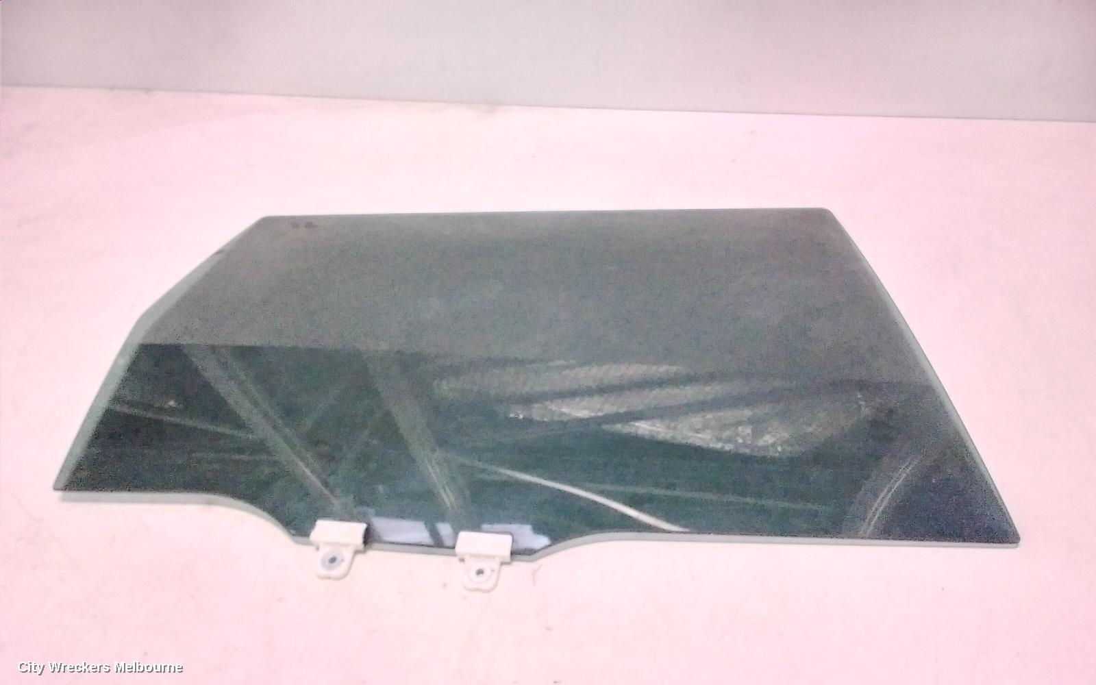 MITSUBISHI OUTLANDER RIGHT REAR DOOR WINDOW, ZM, PRIVACY TINT TYPE, 08/2021 ONWARDS - Image 1