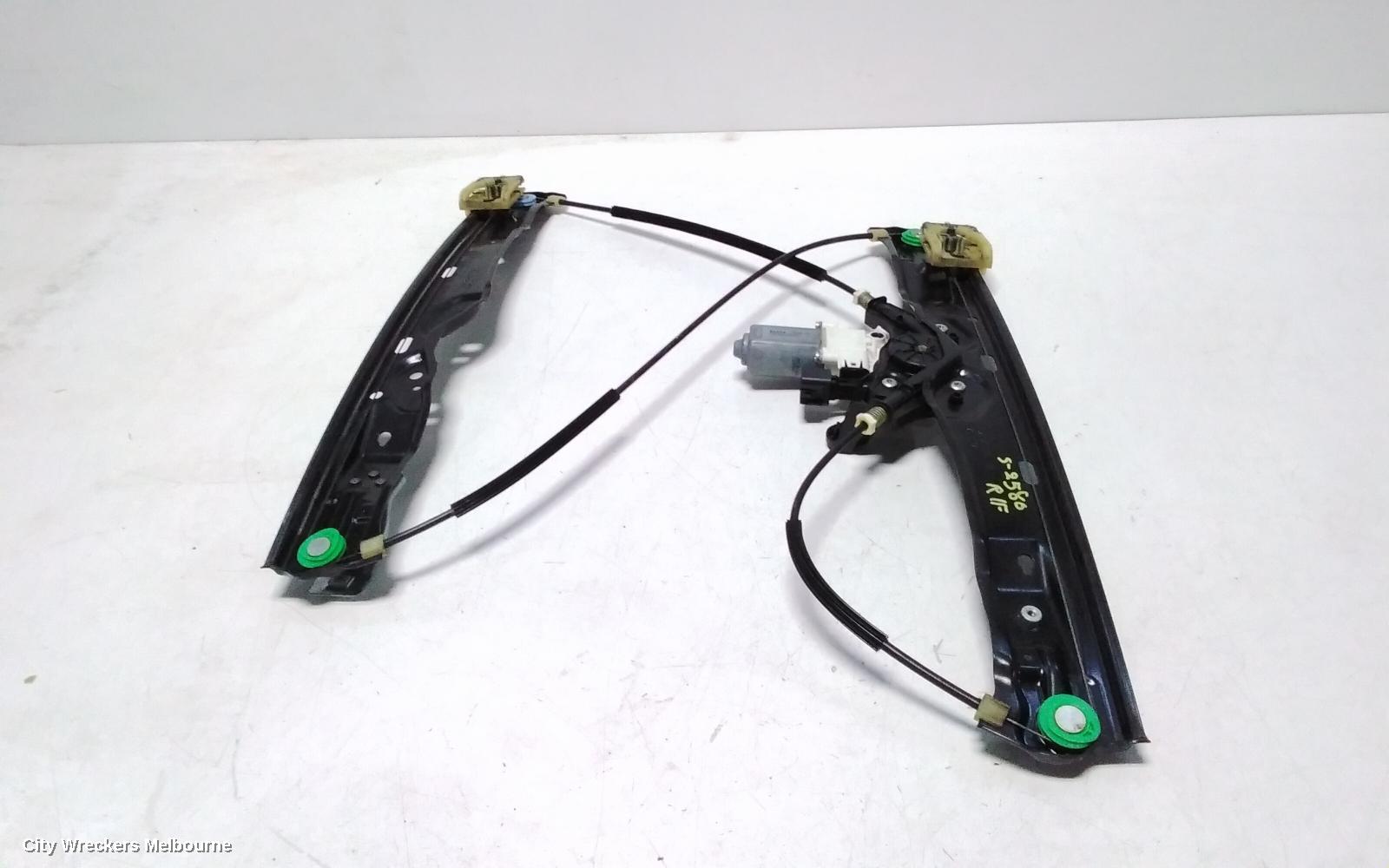 LAND ROVER DISCOVERY SPORT RIGHT FRONT WINDOW REG/MOTOR, L550, 01/2015 ONWARDS - Image 1