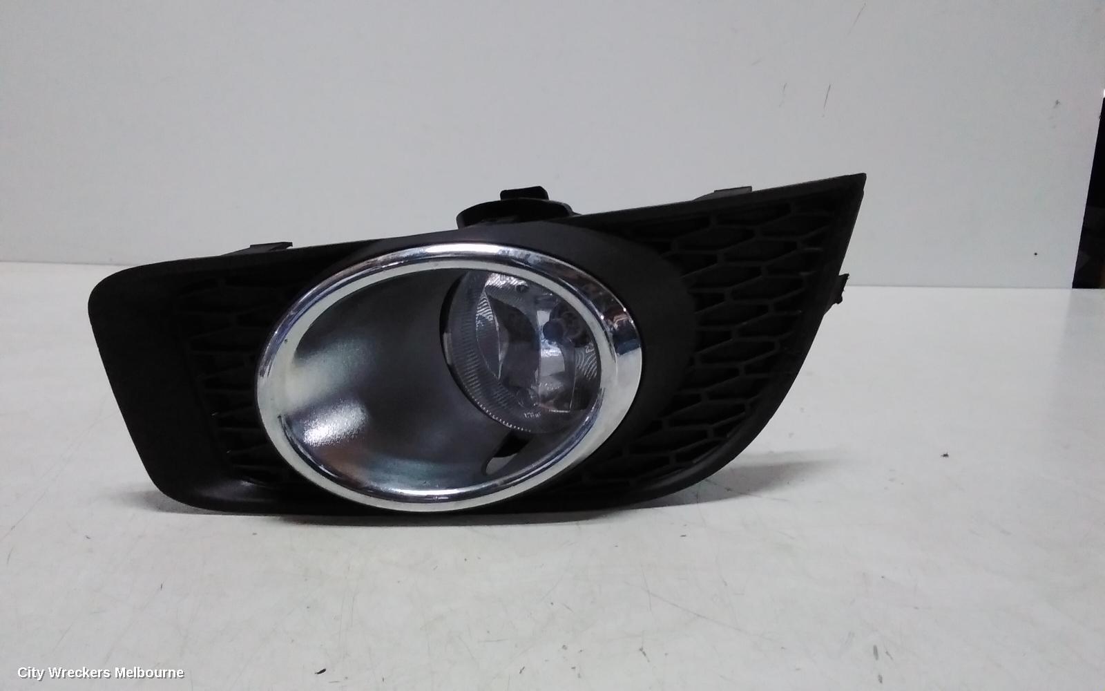 HOLDEN CRUZE RIGHT INDICATOR/FOG/SIDE, BUMPER FOGLAMP, JG-JH, 03/2009 - 12/2014 - Image 3