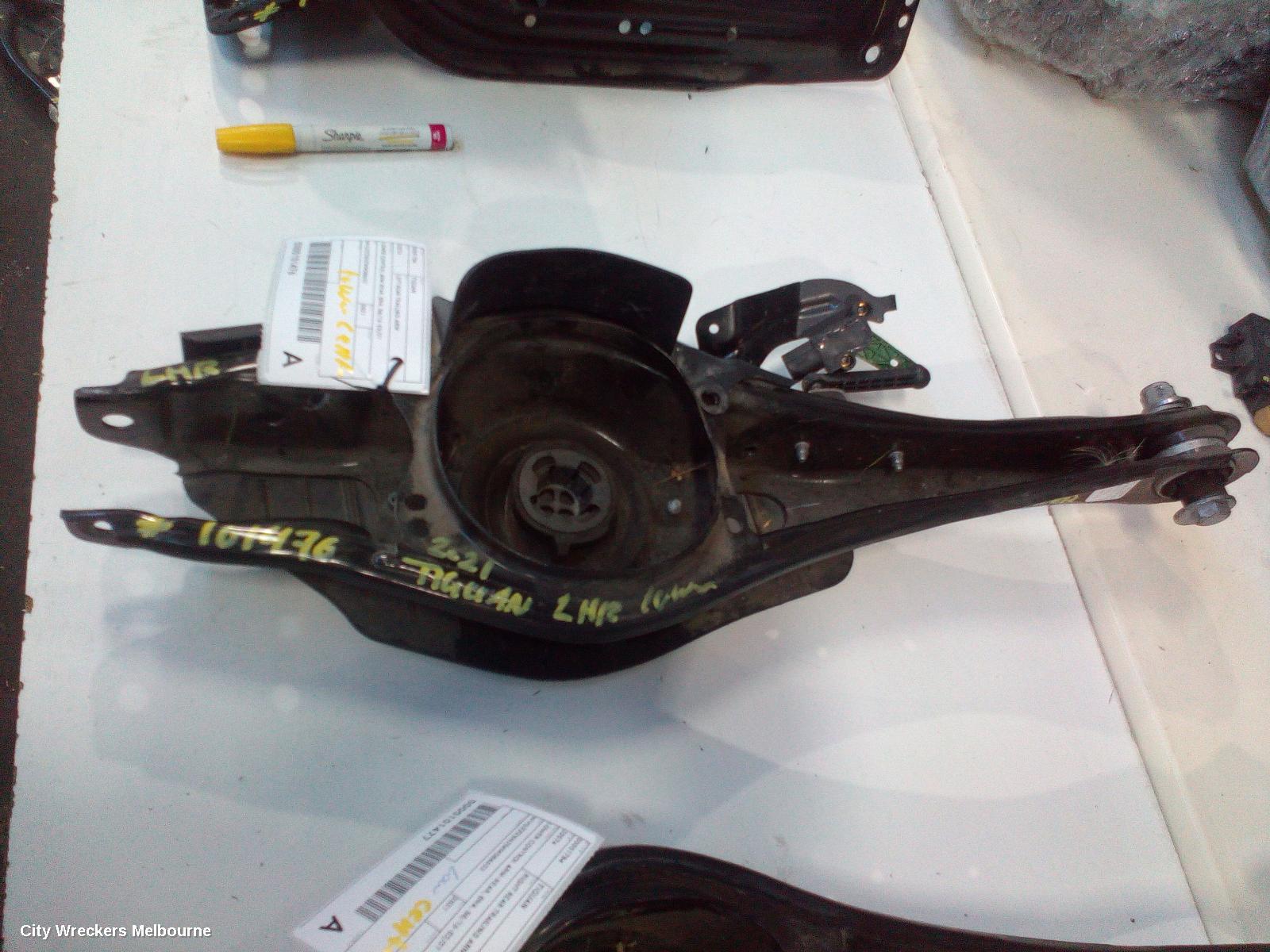 VOLKSWAGEN TIGUAN LEFT REAR TRAILING ARM, LOWER CONTROL ARM-REAR, 5NA, 06/2016 - 02/2021 - Image 1