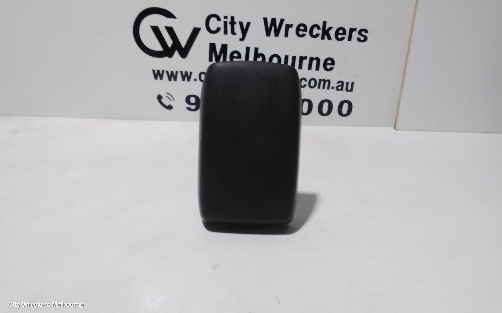MAZDA BT50 CONSOLE, AUTO T/M, UP-UR, 2WD, BUCKET SEAT TYPE, 10/2011 - 06/2020 - Image 1