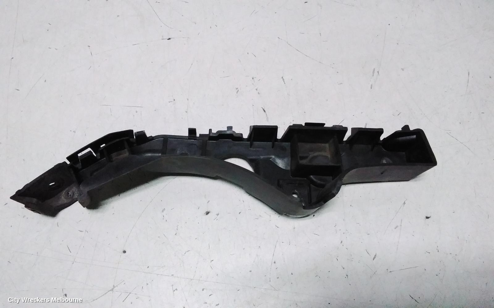 HOLDEN CAPTIVA, CG SERIES 2 03/2011 - 06/2018, RHF BARSLIDE / BAR BRACKET : 145658 - Image 3