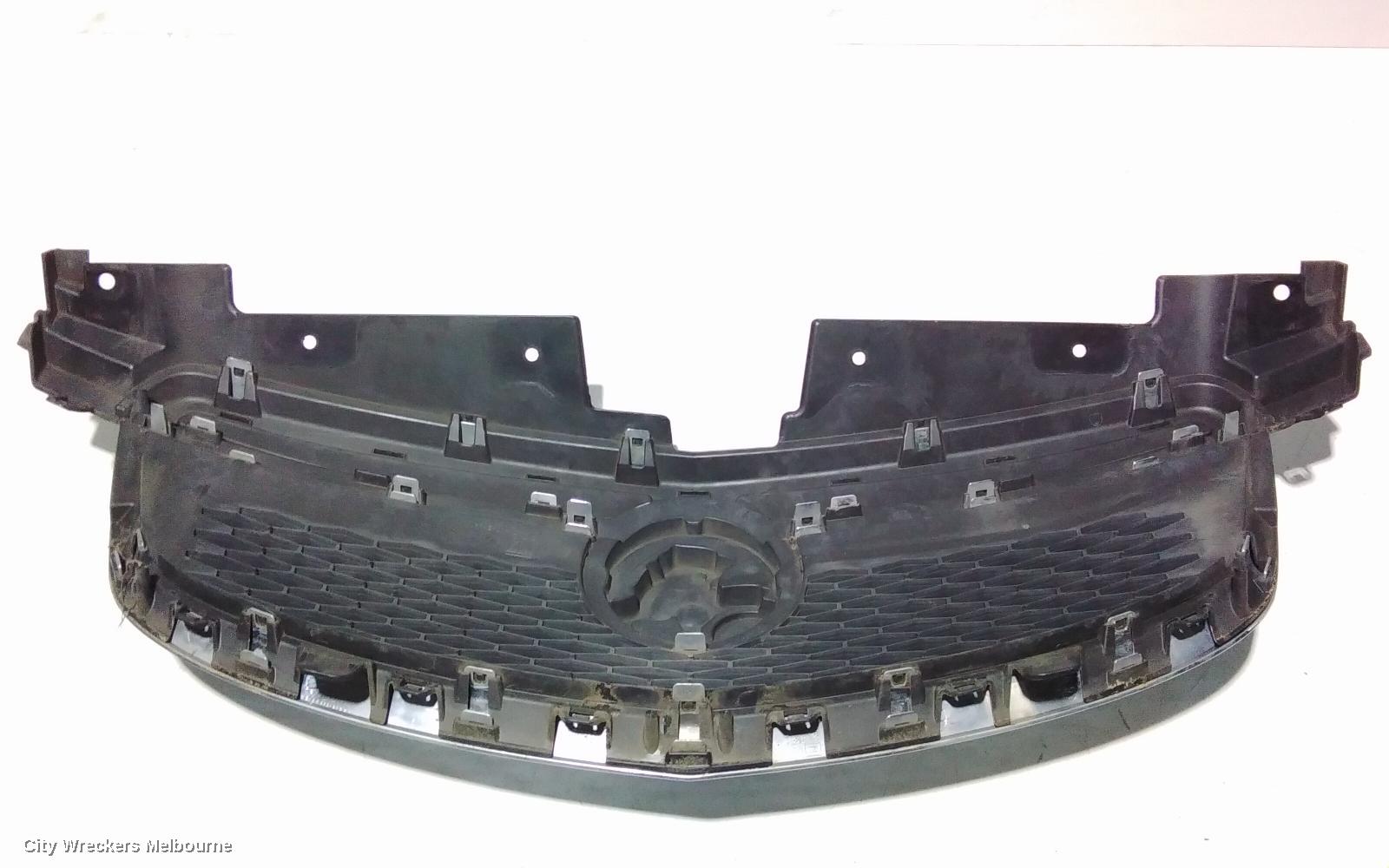 HOLDEN CRUZE GRILLE, RADIATOR GRILLE, JH, SEDAN/HATCH, CD/CDX/EQUIPE, 03/2011 - 06/2012 - Image 3