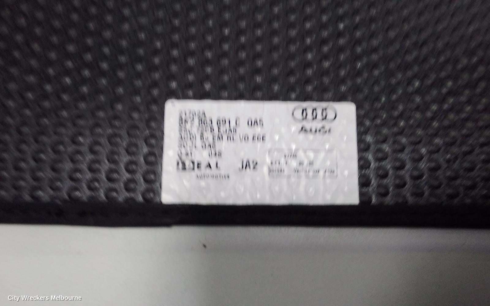 AUDI A4 FLOOR MATS, B8 8K, 07/2012 - 09/2015 - Image 3