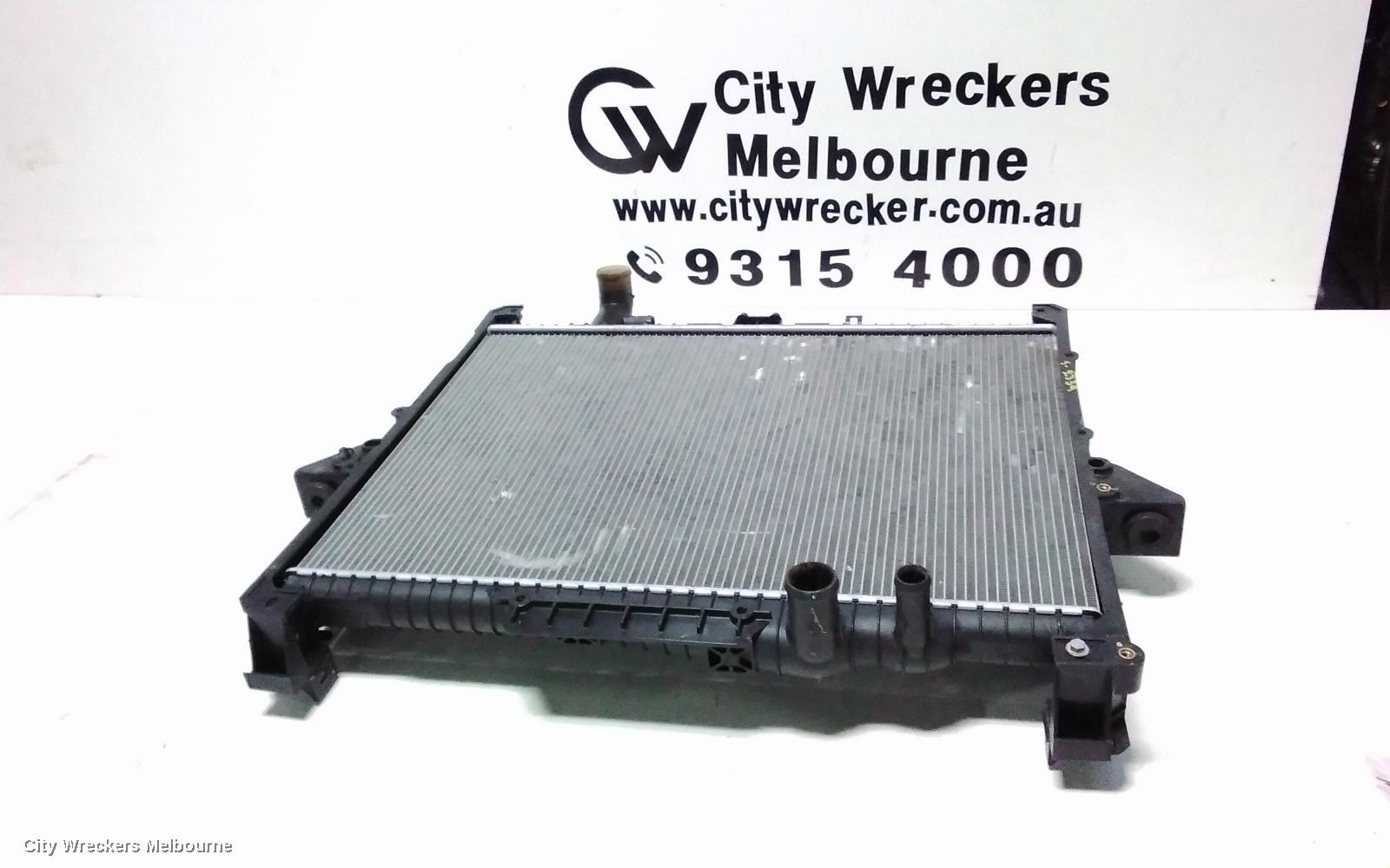 LAND ROVER RANGEROVER SPORT RADIATOR, 3.0 V6, DIESEL, TWIN TURBO, L320, 09/2009 - 05/2013 - Image 1