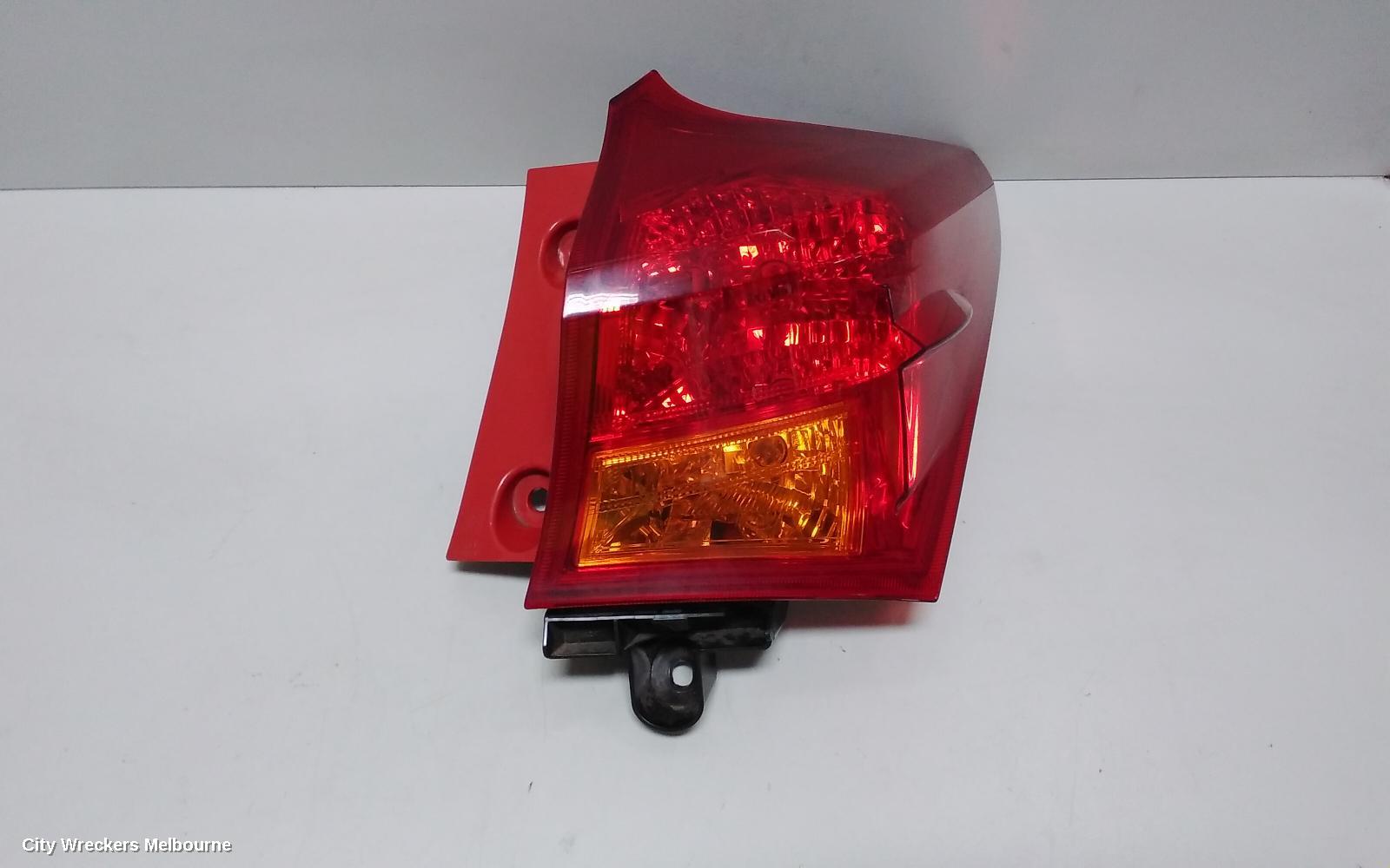 TOYOTA COROLLA RIGHT TAILLIGHT, ZRE182R/ZWE186R, HATCH, 10/2012 - 03/2015 - Image 3