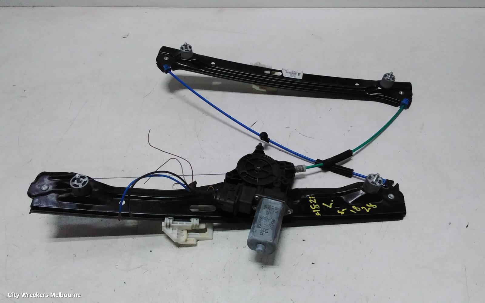 BMW X1 LEFT FRONT WINDOW REG/MOTOR, F48, 08/2015 - 06/2022 - Image 3