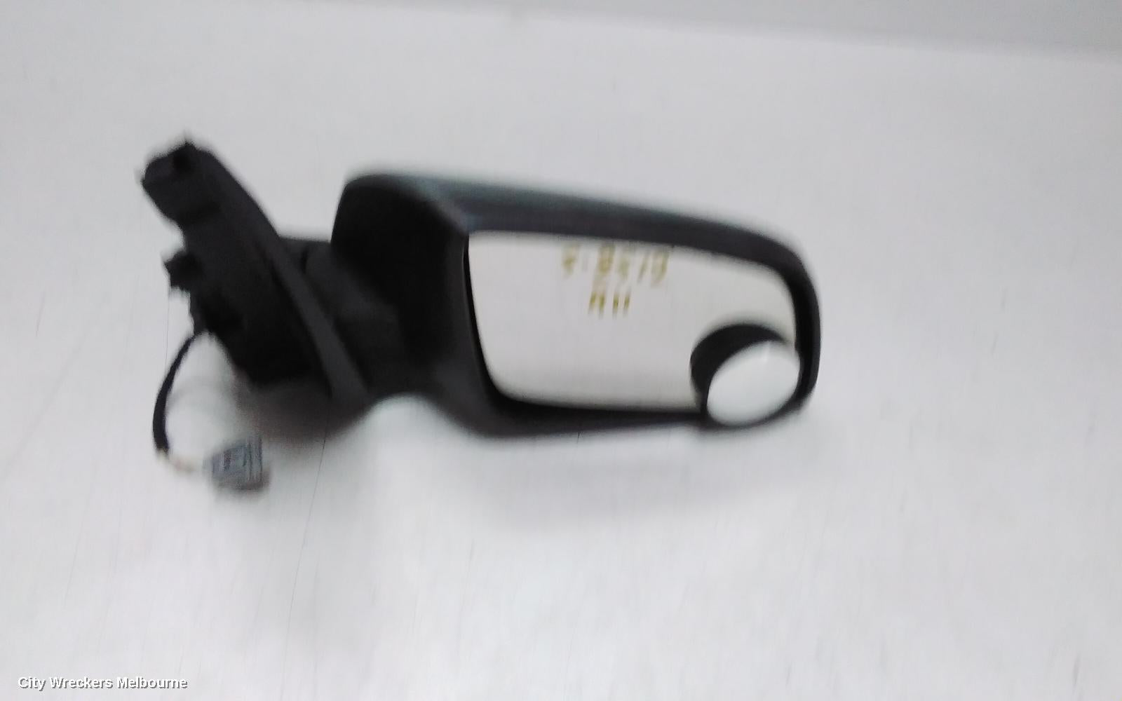 HOLDEN COMMODORE RIGHT DOOR MIRROR, VF, COLOUR CODED/BLACK, NON BLINDSPOT TYPE, 05/2013 - 12/2017 - Image 2