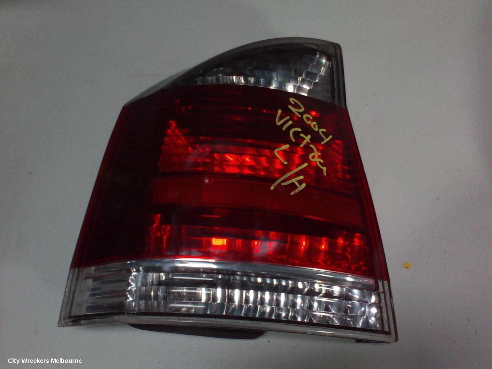 HOLDEN VECTRA LEFT TAILLIGHT, ZC, TOP LENSE CLEAR TYPE, 03/2003 - 12/2006 - Image 1