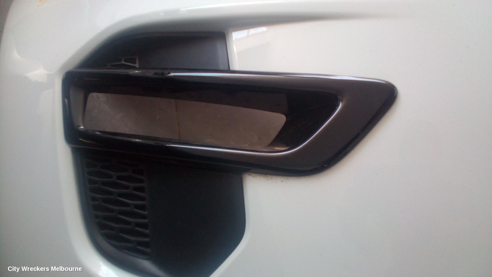 LAND ROVER DISCOVERY SPORT FRONT BUMPER, L550, NON PARK SENSOR, W/ HEADLAMP WASHER TYPE, 01/2015 - 06/2019 - Image 3