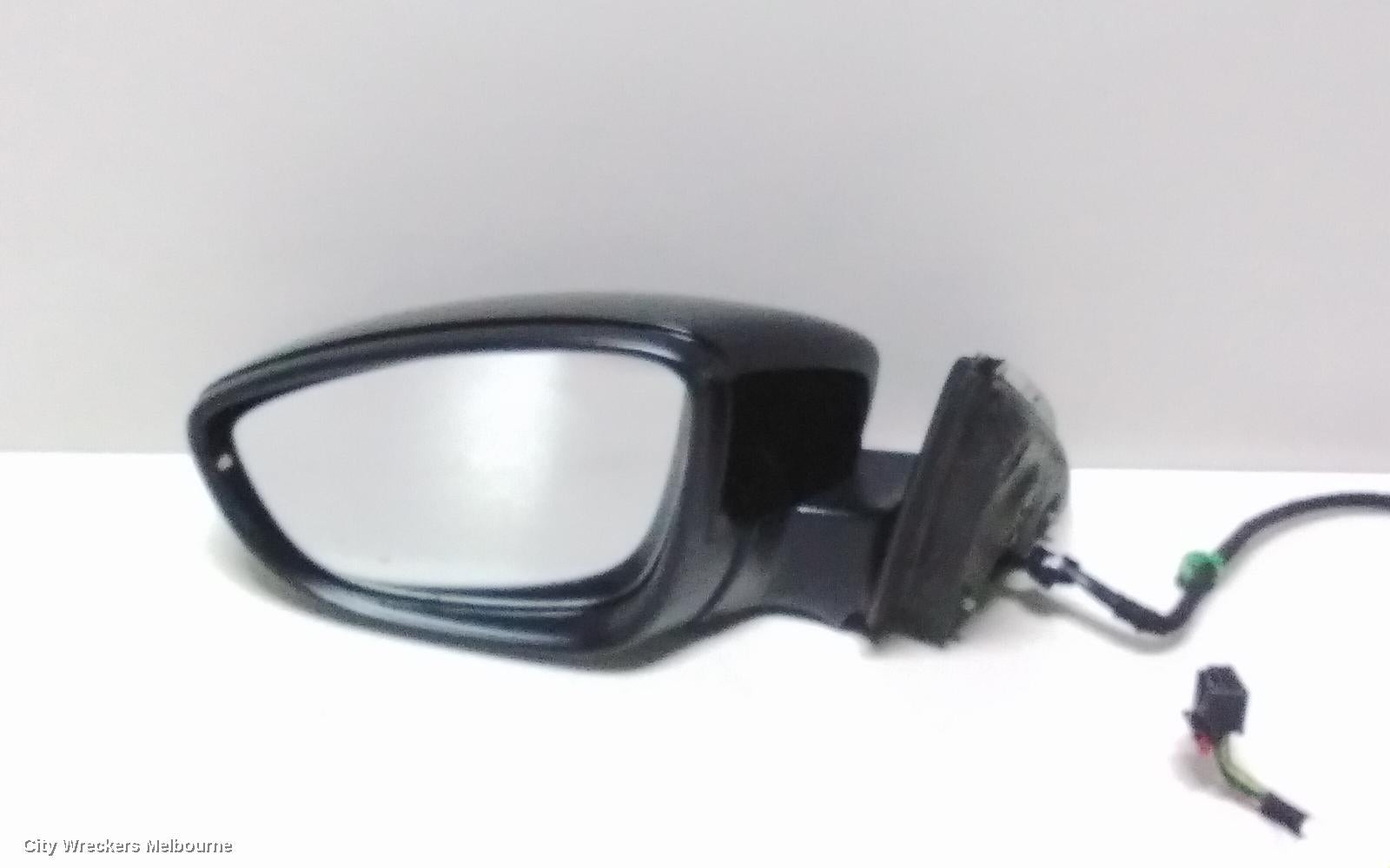 VOLKSWAGEN JETTA LEFT DOOR MIRROR, 1B, POWER FOLD (6XP CODE), 02/2011 - 05/2012 - Image 2