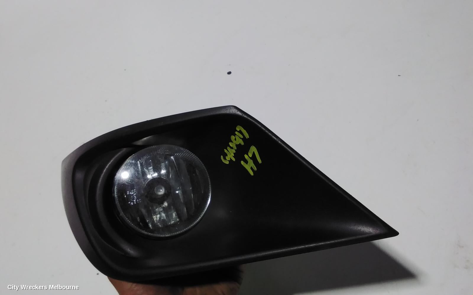 SUBARU LIBERTY LEFT INDICATOR/FOG/SIDE, BUMPER FOGLAMP, 6TH GEN, 08/2014 - 12/2017 - Image 1