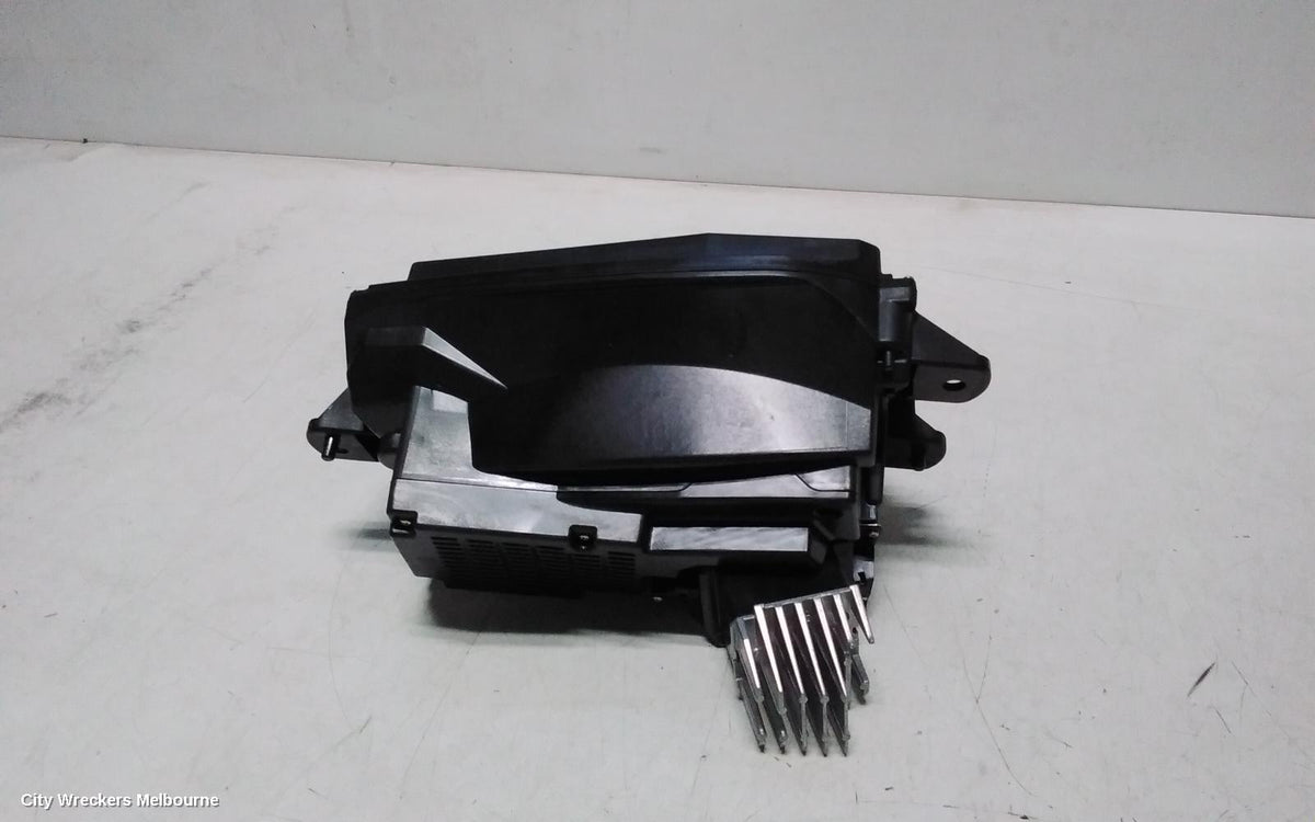 MITSUBISHI OUTLANDER INSTRUMENT CLUSTER, HEAD UP DISPLAY, ZM, 08/2021 ONWARDS - Image 3