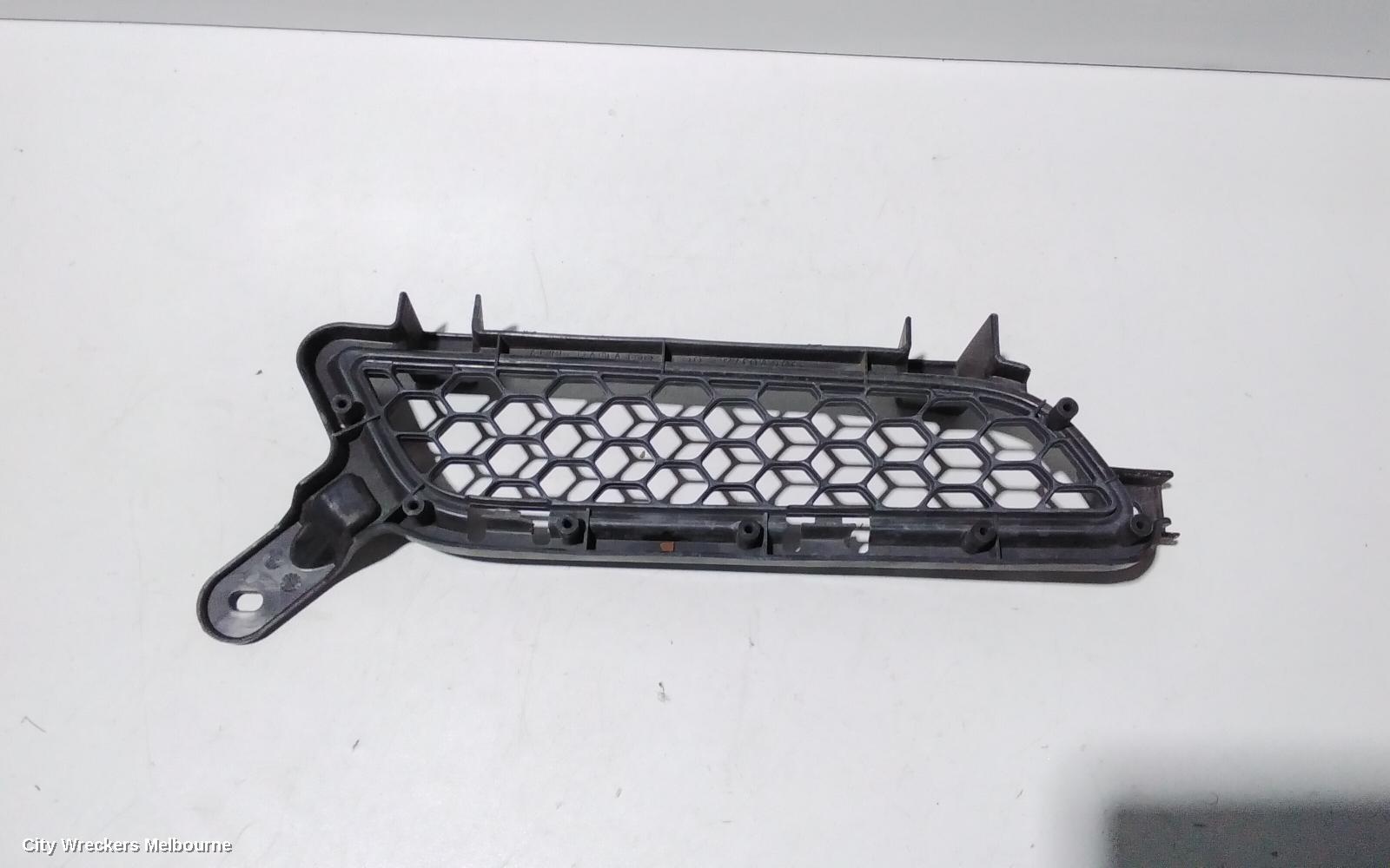MITSUBISHI LANCER GRILLE, BUMPER GRILLE (RH SIDE), CJ, BLACK, NON FOGLAMP TYPE, 07/2007 - 10/2015 - Image 2