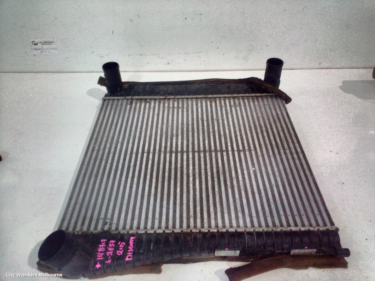 LAND ROVER DISCOVERY INTERCOOLER, DIESEL, 3.0, TWIN TURBO, L319, 10/2009 - 12/2016 - Image 2