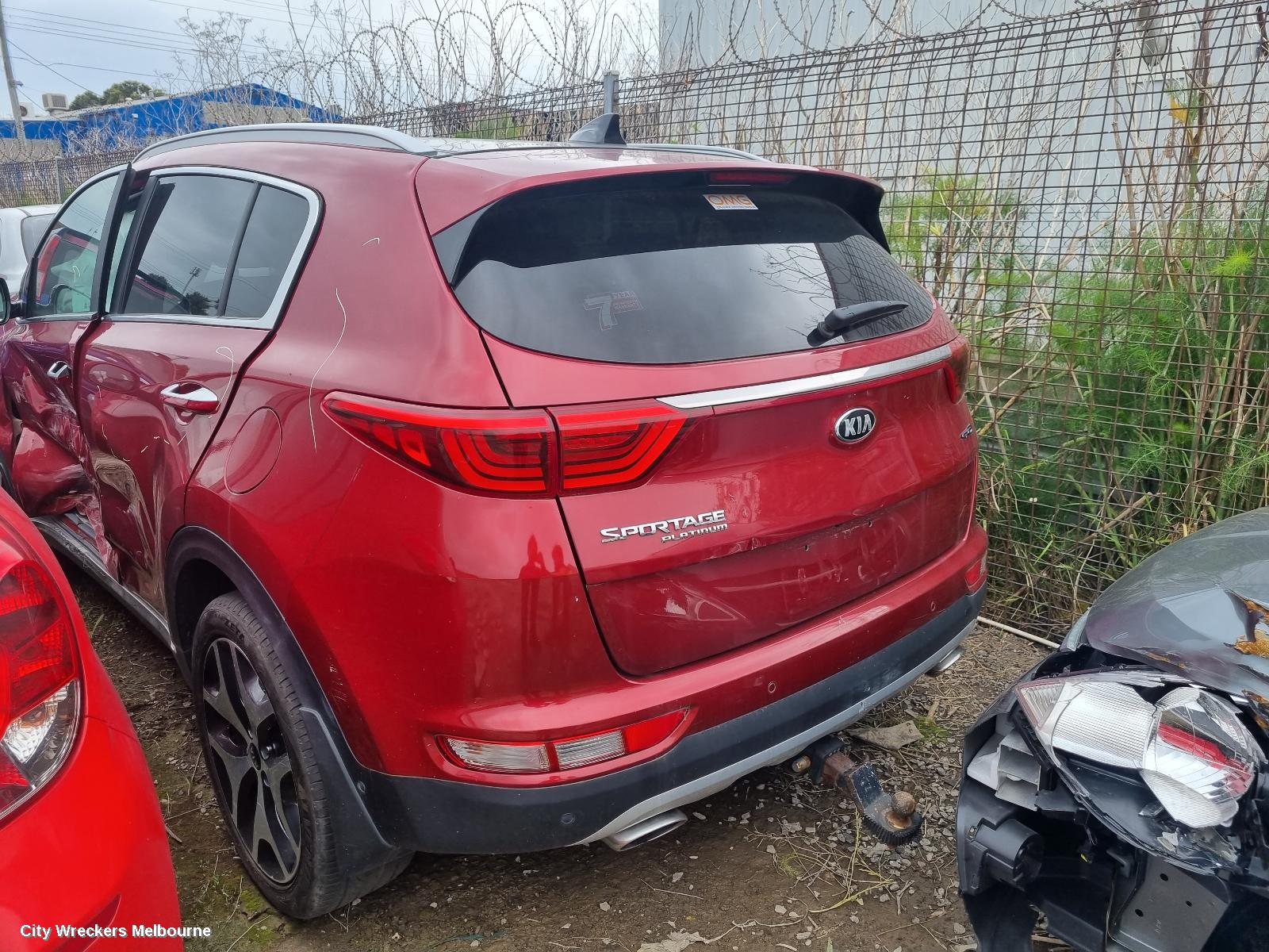 KIA SPORTAGE LEFT TAILLIGHT, QL, IN BODY, LED TYPE, 10/2015 - 04/2018 - Image 1