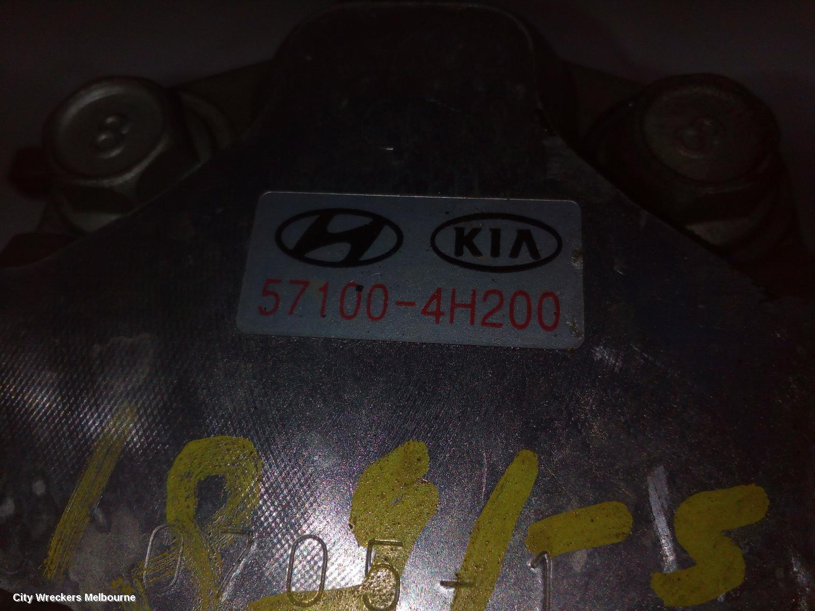 HYUNDAI ILOAD/IMAX STEERING PUMP, PETROL, 2.4, TQ, 11/2007 - 05/2018 - Image 1