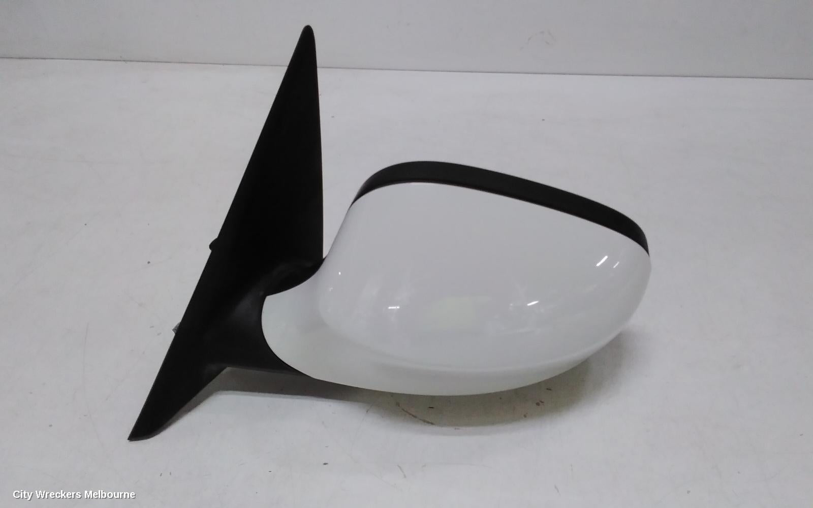 BMW 3 SERIES LEFT DOOR MIRROR, E90/E91, SEDAN/WAGON, STANDARD, NON SEAT ADJ., NON MEMORY & NON AUTO DIP TYPE (3 PIN), 09/2008 - 04/2012 - Image 2