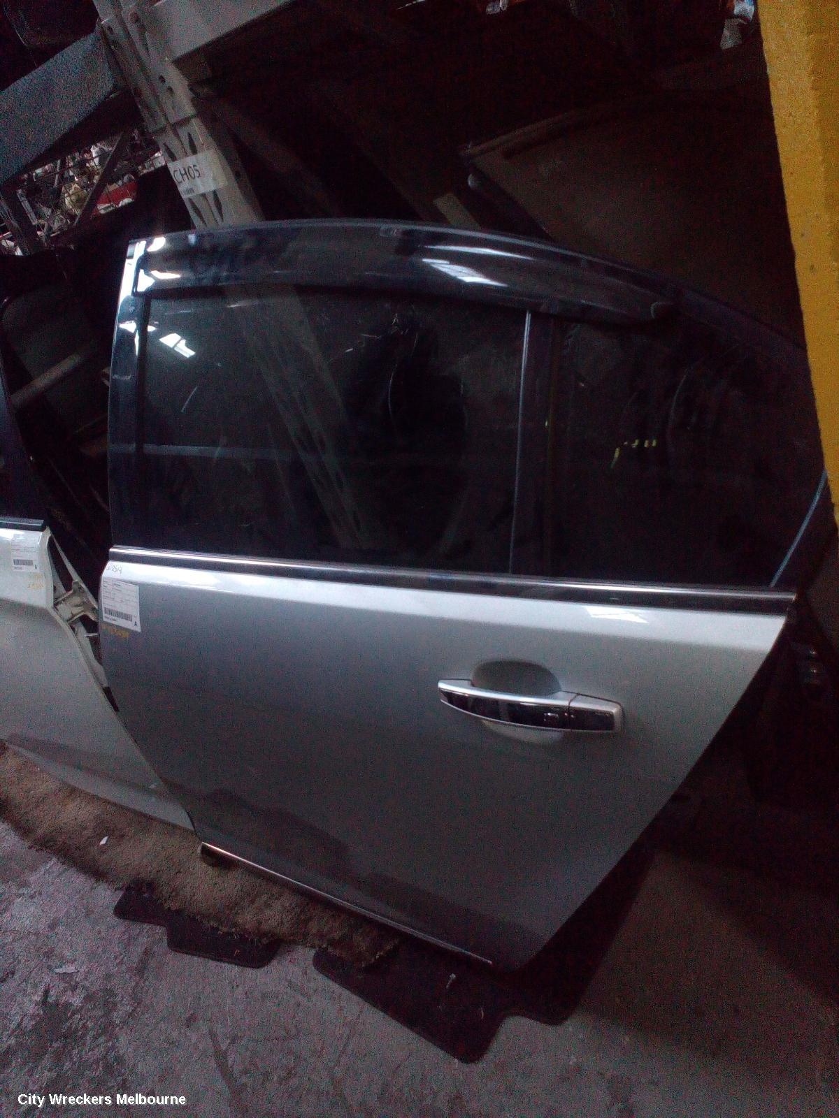HOLDEN COMMODORE LEFT REAR DOOR/SLIDING, VF, SEDAN, 05/2013 - 12/2017 - Image 2
