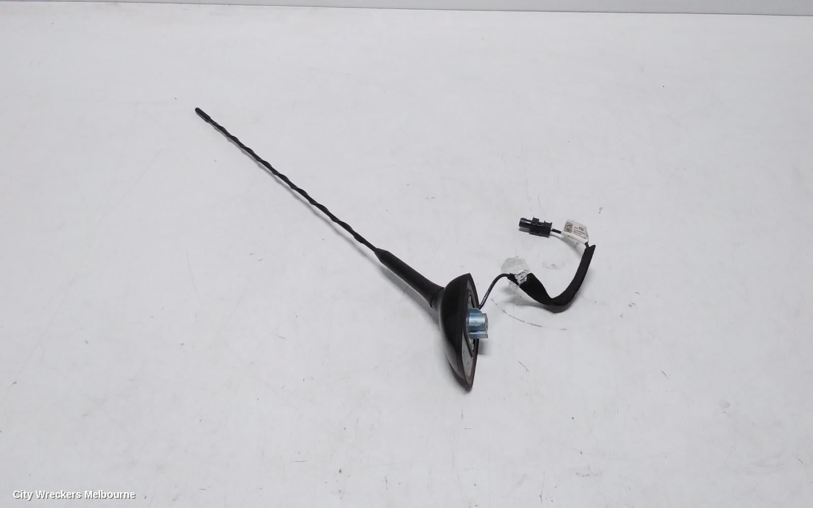 HOLDEN COMMODORE ANTENNA, VF, 05/2013 - 12/2017 - Image 1
