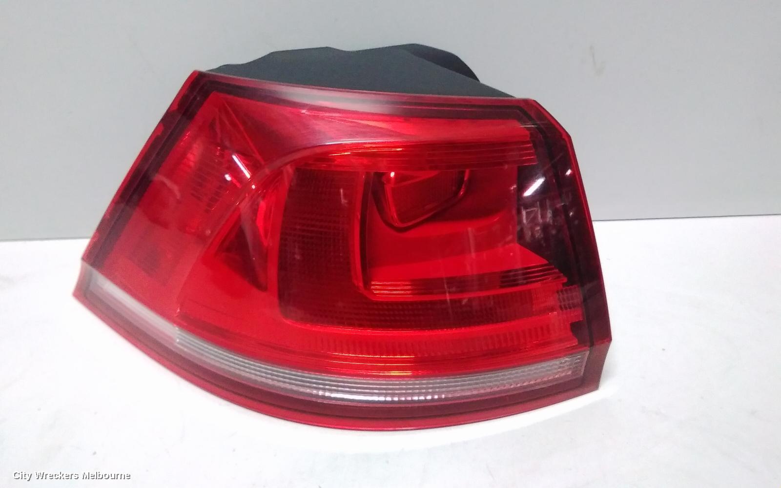VOLKSWAGEN GOLF LEFT TAILLIGHT, GEN 7, WAGON ALLTRACK, NON LED TYPE, 05/2015 - 03/2017 - Image 2