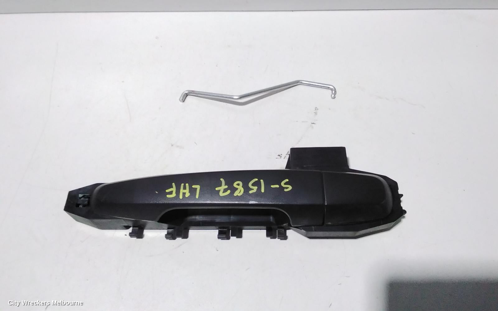 MITSUBISHI TRITON DOOR HANDLE, OUTER, LH FRONT/LH REAR, BLACK, GLX, MQ, 04/2015 ONWARDS - Image 2
