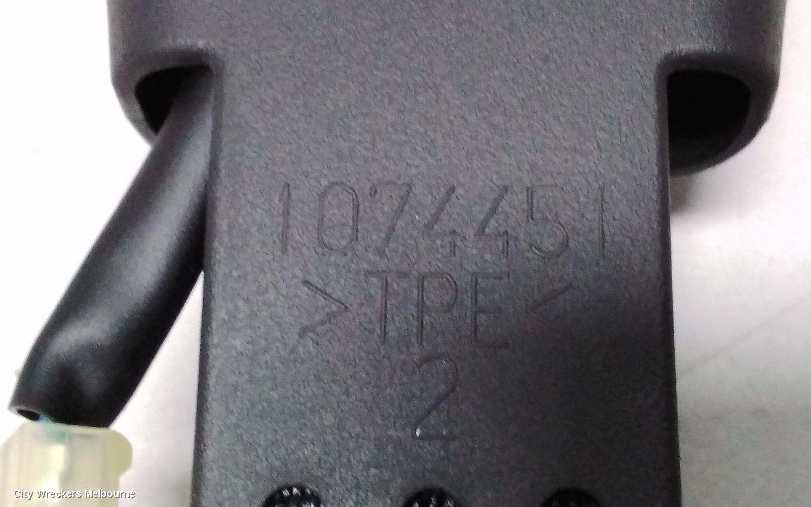 SUBARU IMPREZA SEATBELT/STALK, CENTRE REAR, SEAT BELT STALK ONLY, HATCH, G5, 11/2016 ONWARDS - Image 3