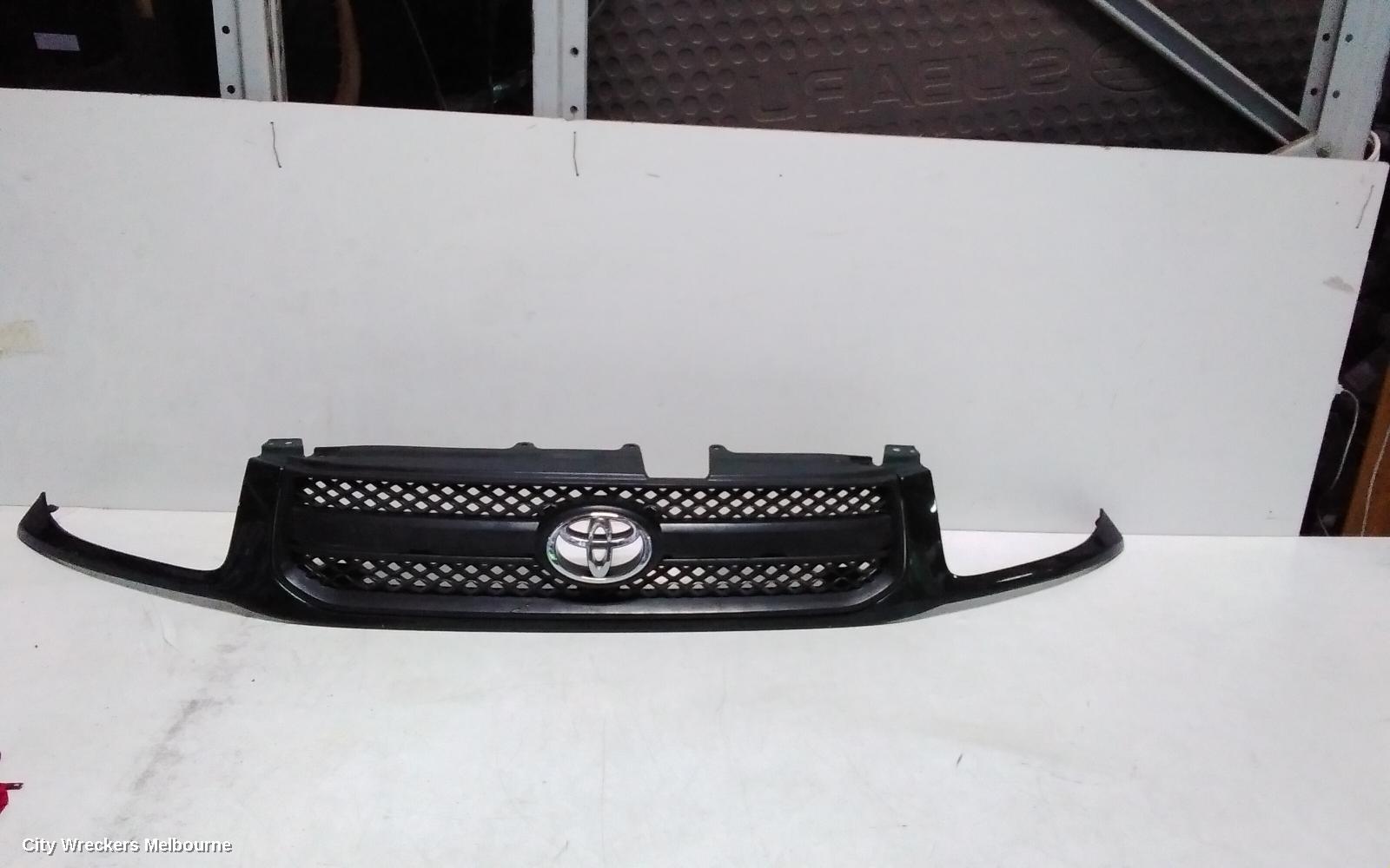 TOYOTA RAV4 GRILLE, RADIATOR GRILLE, ACA2#R, 07/2003 - 10/2005 - Image 1
