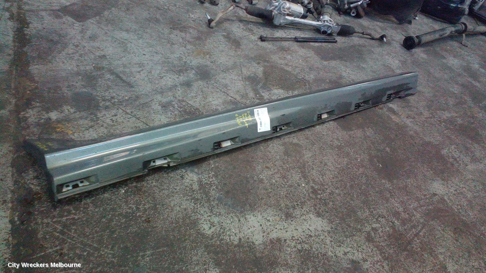 HOLDEN COMMODORE SIDE STEP/SKIRT, VF, ASSY, WAGON, 05/2013 - 12/2017 - Image 2