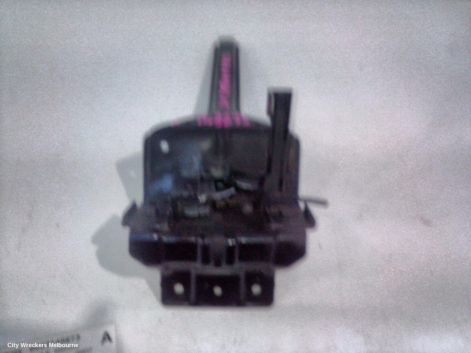 HOLDEN CAPTIVA BONNET LOCK/SUPPORT, CG, CAPTIVA 7 (VIN KL3C), LOCK MECHANISM, 01/2011 - 06/2018 - Image 1
