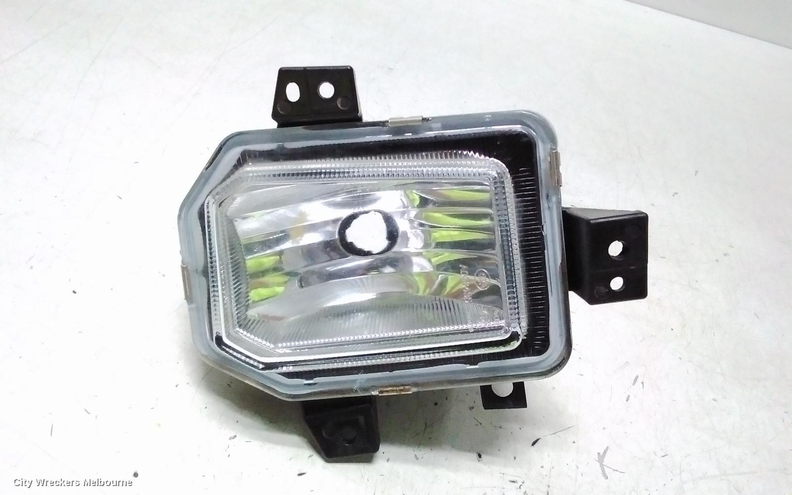 LDV T60 RIGHT INDICATOR/FOG/SIDE, BUMPER FOGLAMP, SK8C, 07/2017 - 08/2021 - Image 1
