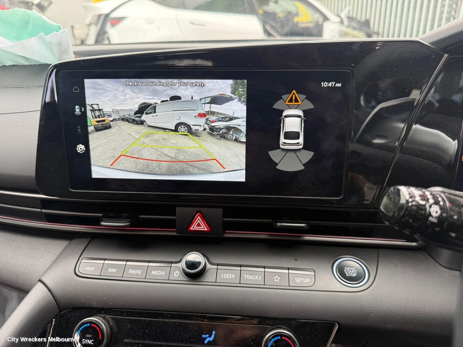 HYUNDAI I30 RADIO/CD/DVD/SAT/TV, HEAD UNIT, 10.25IN, W/ SAT NAV TYPE, W/ PREMIUM AUDIO, CN7, SEDAN (S.KOREA VIN KMHL), 03/2023 ONWARDS - Image 3