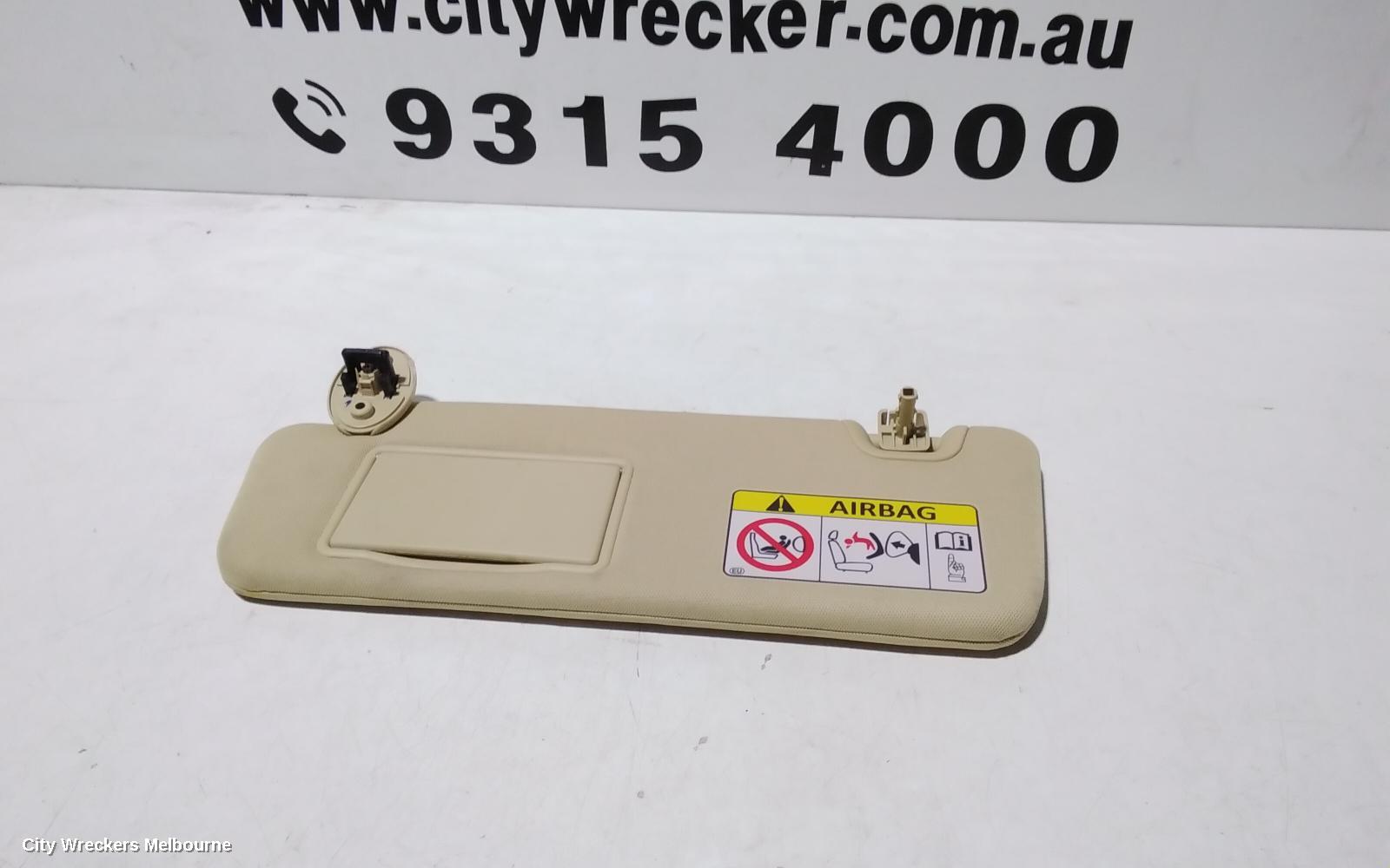 TOYOTA KLUGER SUNVISOR, GSU50/GSU55, LH SIDE, 03/2014 - 02/2021 - Image 2