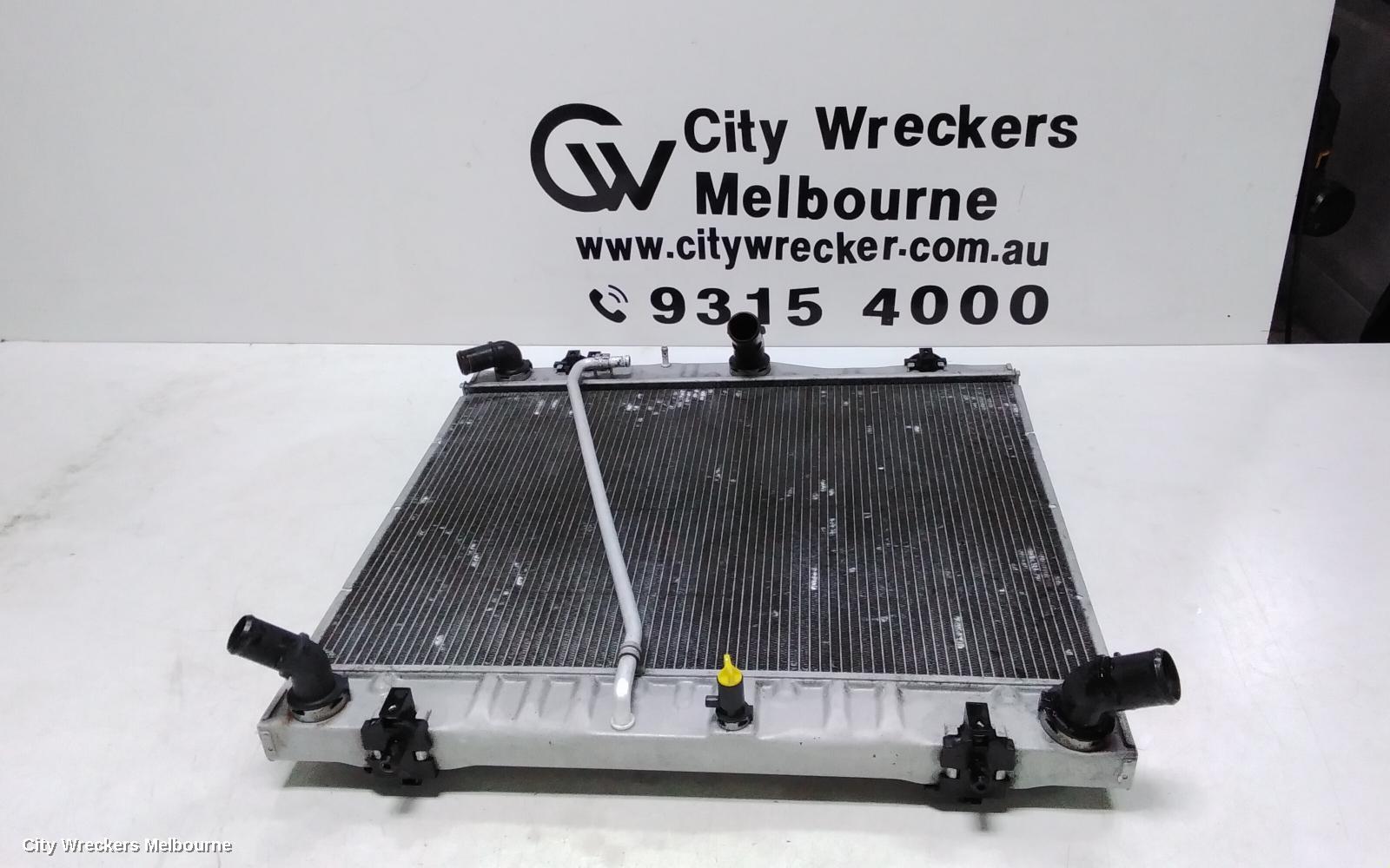 TOYOTA HILUX RADIATOR, MANUAL, 3.0, DIESEL, 02/2005 - 08/2015 - Image 1