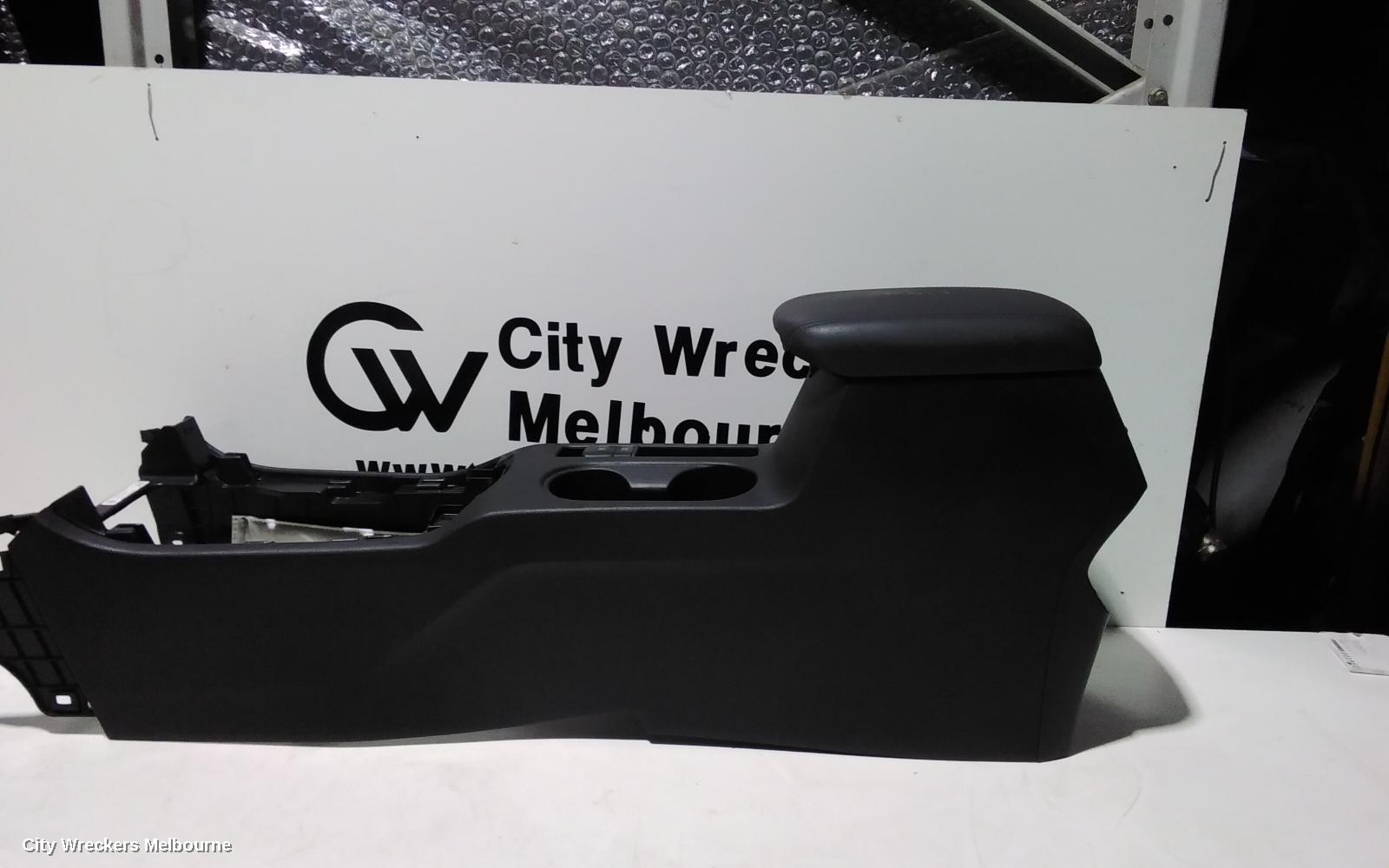 KIA SELTOS CONSOLE, SP2, 07/2019 ONWARDS - Image 1