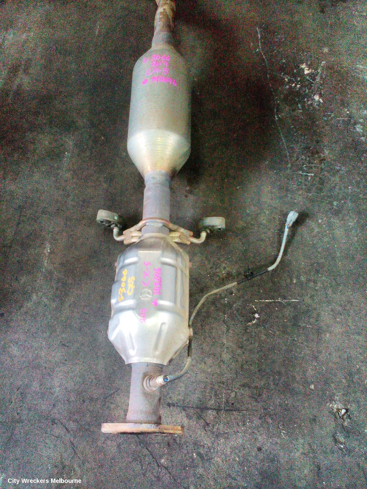 MAZDA CX5 CATALYTIC CONVERTER, UNDER CAR-CAT TYPE, PETROL, 2.0, 2WD, KF, 02/2017 ONWARDS - Image 3