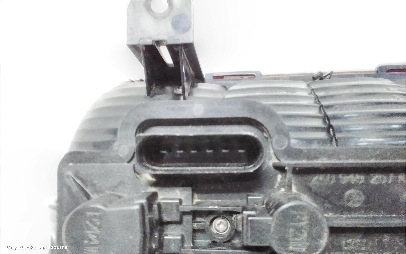 VOLKSWAGEN CADDY LEFT TAILLIGHT, 2K, 12/2004 - 08/2010 - Image 3