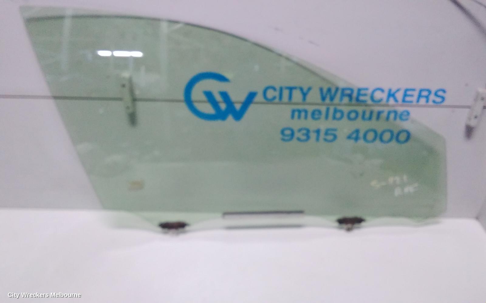 TOYOTA RAV4 RIGHT FRONT DOOR WINDOW, XA40, 12/2012 - 11/2018 - Image 1