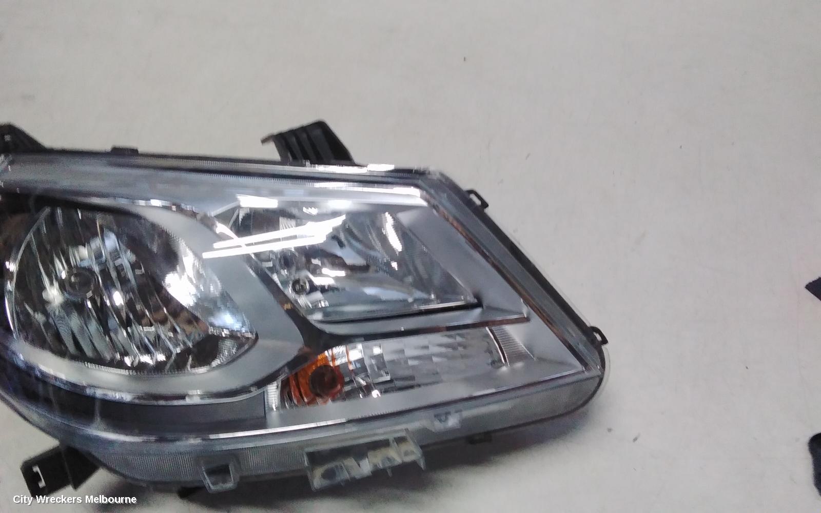 LDV G10 RIGHT HEADLAMP, SV7C, W/ HALOGEN TYPE, VAN, 04/2015 ONWARDS - Image 3