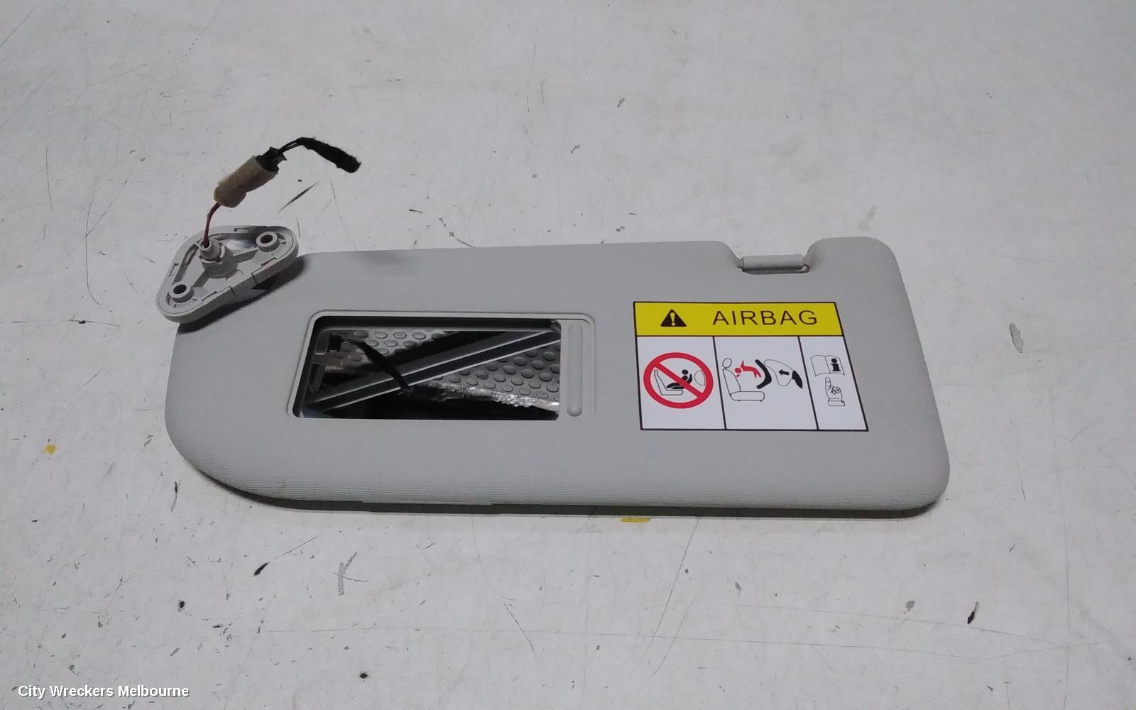 MG HS SUNVISOR, SAS23, LH SIDE, 08/2019 - 12/2024 - Image 1