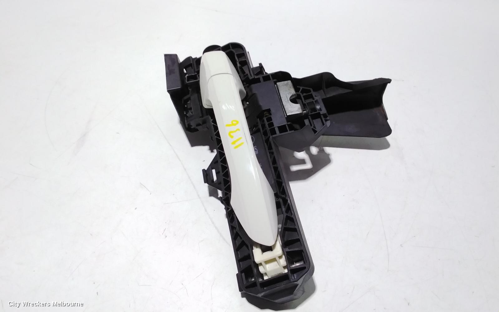 MERCEDES C CLASS DOOR HANDLE, W204, 2007-01/2015 - Image 2