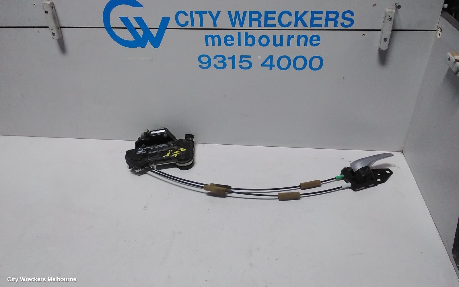 TOYOTA KLUGER DOOR/BOOT/GATE LOCK, RIGHT FRONT DOOR LOCK, GSU50/GSU55, 03/2014 ONWARDS - Image 1
