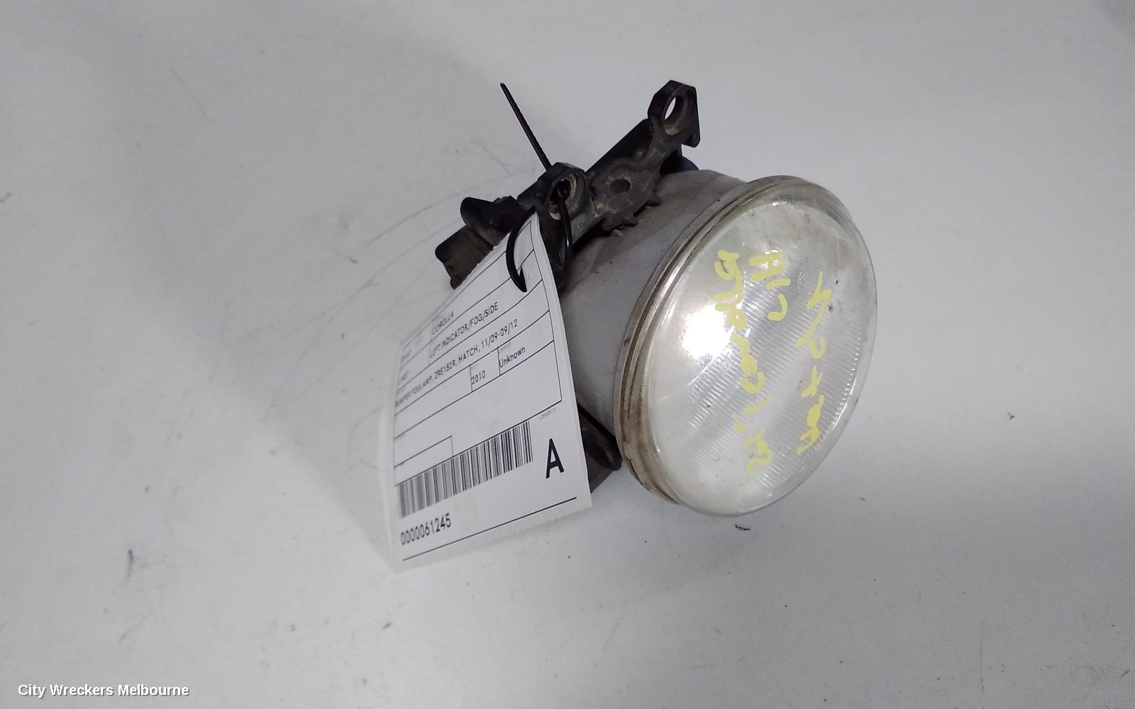 TOYOTA COROLLA LEFT INDICATOR/FOG/SIDE, BUMPER FOGLAMP, ZRE152R, HATCH, 11/2009 - 09/2012 - Image 3