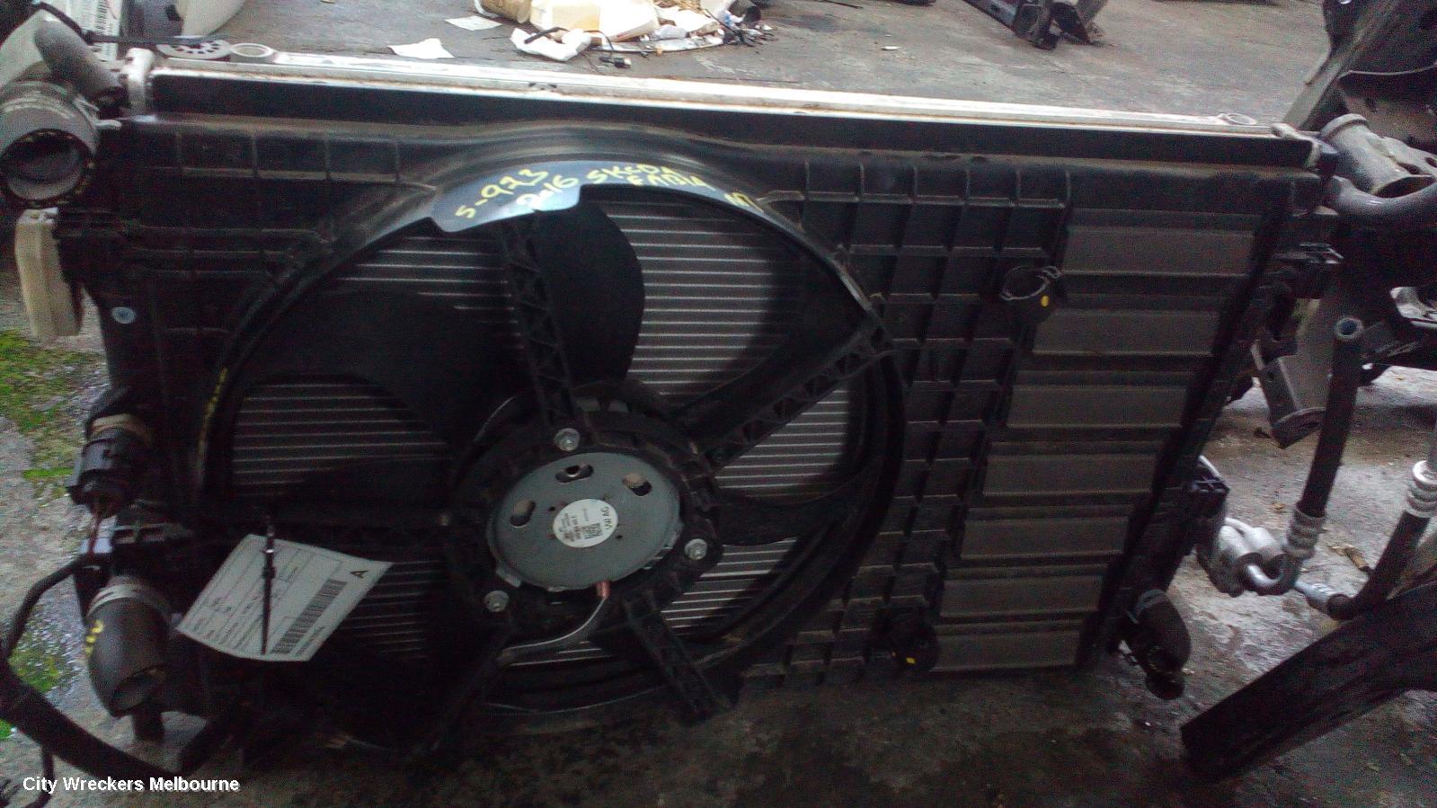 SKODA FABIA FAN, RADIATOR FAN, 1.2, PETROL, NJ, 01/2015 ONWARDS - Image 1