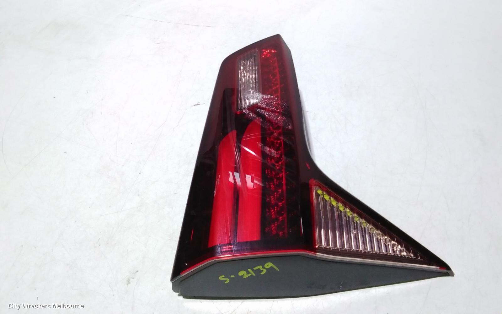 HONDA HRV REAR GARNISH, TAILGATE LAMP (LH SIDE), RU5, VTI-S/VTI-L, OPTICAL GUIDE TYPE, 12/2014 - 06/2018 - Image 3