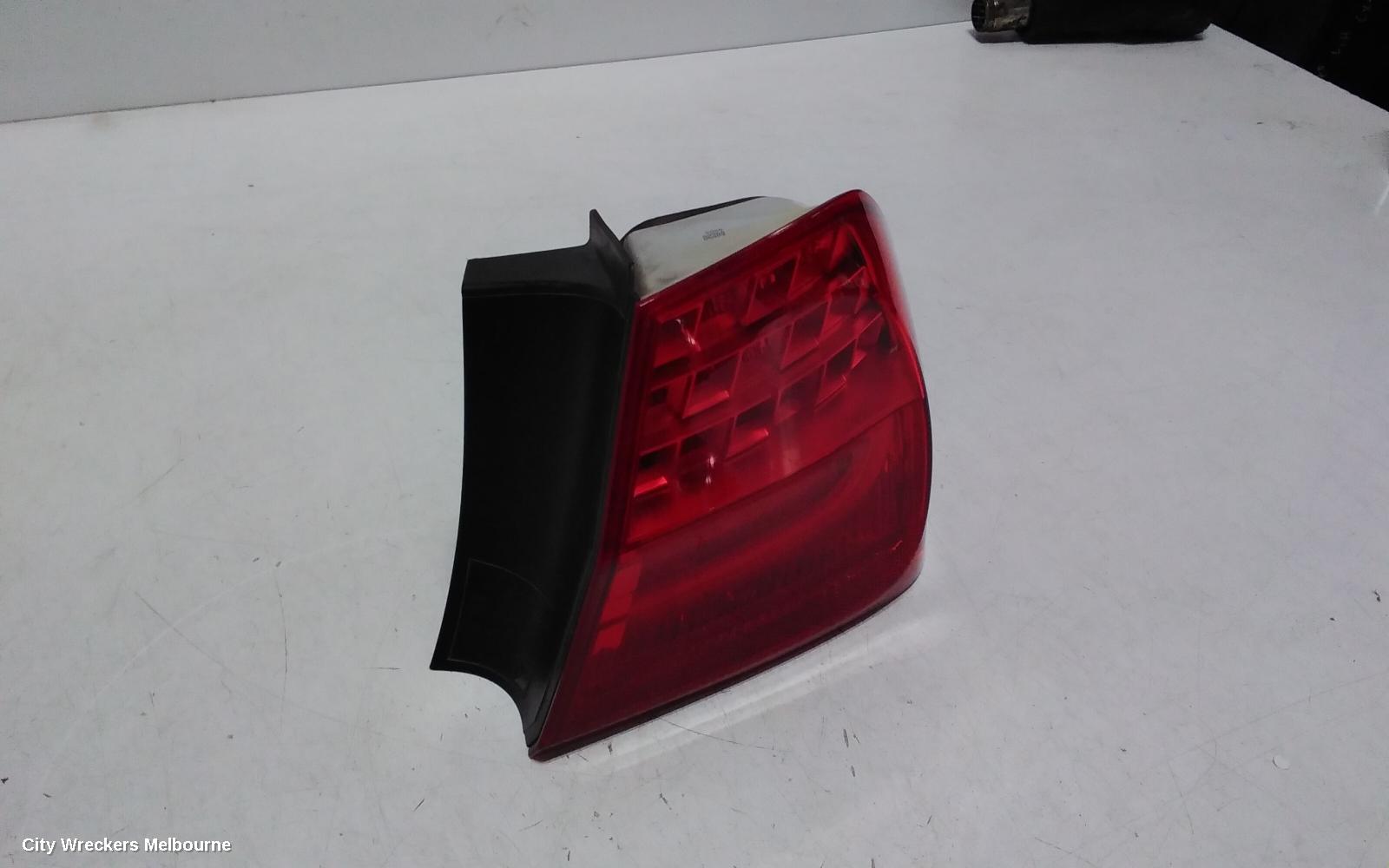 BMW 3 SERIES RIGHT TAILLIGHT, E90, SEDAN, NON LED TYPE, 03/2005 - 10/2008 - Image 3